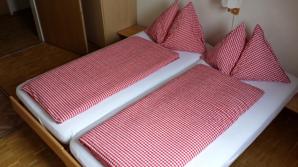 Berggasthaus Tannalp Melchsee Frutt Room photo